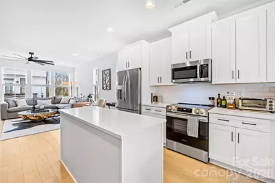 1130 Pegram Crossing Drive #19, Charlotte, NC 28205 - Photo 5