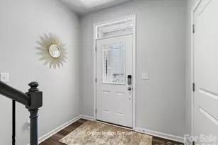 6022 Mallow Crossing Ln, Charlotte, NC 28213 - Photo 3