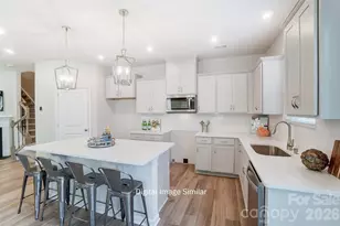 6026 Mallow Crossing Ln, Charlotte, NC 28213 - Photo 13