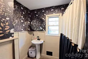 220 E Miller St, Spindale, NC 28169 - Photo 15