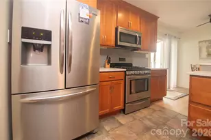 10927 Copperfield Dr, Pineville, NC 28134 - Photo 13