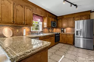 2340 Wynbourne Rd, Gastonia, NC 28056 - Photo 21