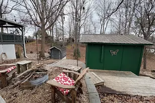 117 Pier Ave, New London, NC 28127 - Photo 17