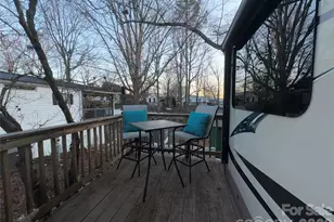 117 Pier Ave, New London, NC 28127 - Photo 15