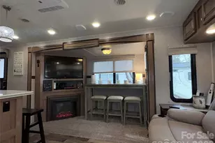 117 Pier Ave, New London, NC 28127 - Photo 5