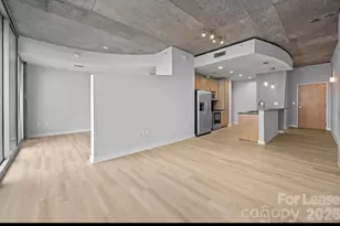 210 N Church St, Charlotte, NC 28202 - Photo 5