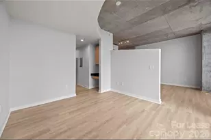 210 N Church St, Charlotte, NC 28202 - Photo 11