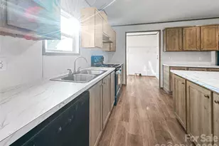 3925 Taylorsville Hwy, Statesville, NC 28625 - Photo 13