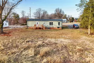 3925 Taylorsville Hwy, Statesville, NC 28625 - Photo 7