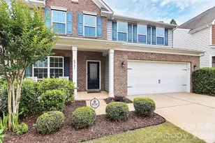 6961 Liverpool Ct, Fort Mill, SC 29707 - Photo 3