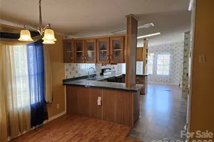 285 Skyuka Rd, Statesville, NC 28677 - Photo 5