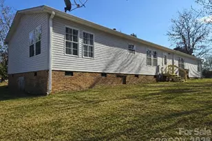 285 Skyuka Rd, Statesville, NC 28677 - Photo 3