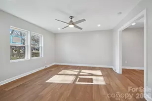 1216 Old Farm Rd, Charlotte, NC 28226 - Photo 13