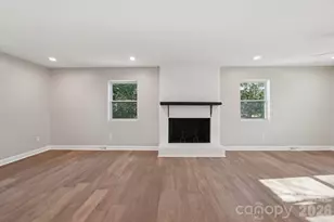 1216 Old Farm Rd, Charlotte, NC 28226 - Photo 5