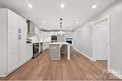 1216 Old Farm Road, Charlotte, NC 28226 - Photo 9