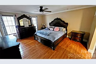10001 White Cascade Drive, Charlotte, NC 28269 - Photo 25