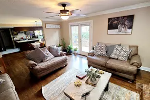 10001 White Cascade Dr, Charlotte, NC 28269 - Photo 13