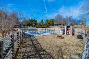 5876 Leil Rd, Hickory, NC 28602 - Photo 35