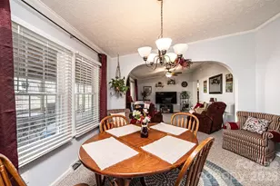 5876 Leil Rd, Hickory, NC 28602 - Photo 7