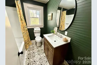 531 21st Avenue NE, Hickory, NC 28601 - Photo 7