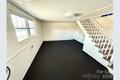 531 21st Avenue NE, Hickory, NC 28601 - Photo 21