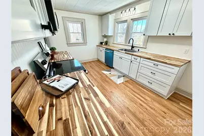 531 21st Avenue NE, Hickory, NC 28601 - Photo 19