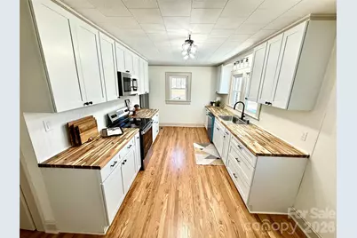531 21st Avenue NE, Hickory, NC 28601 - Photo 15