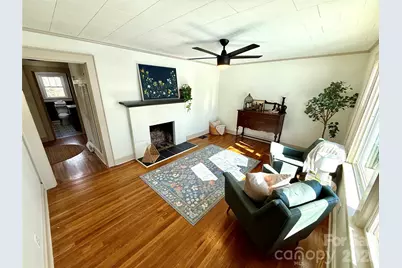 531 21st Avenue NE, Hickory, NC 28601 - Photo 3