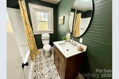 531 21st Avenue NE, Hickory, NC 28601 - Photo 11