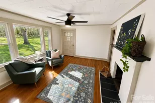 531 21st Ave NE, Hickory, NC 28601 - Photo 3