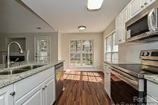 1336 Bells Knox Rd, Charlotte, NC 28214 - Photo 7