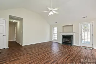 1336 Bells Knox Rd, Charlotte, NC 28214 - Photo 11