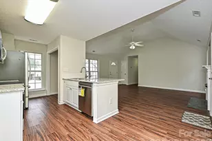 1336 Bells Knox Rd, Charlotte, NC 28214 - Photo 9