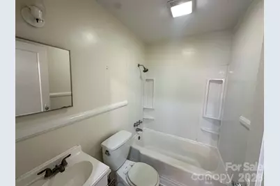 2406 Celia Avenue, Charlotte, NC 28216 - Photo 11
