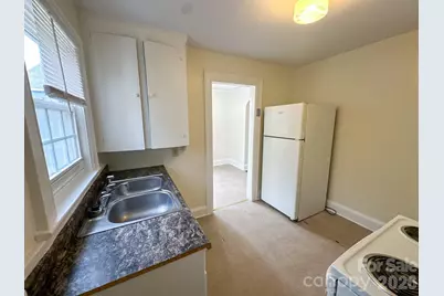 2406 Celia Avenue, Charlotte, NC 28216 - Photo 13