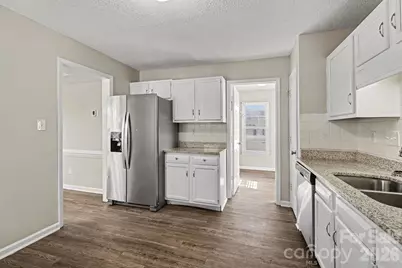 5932 Scots Bluff Drive, Charlotte, NC 28227 - Photo 7