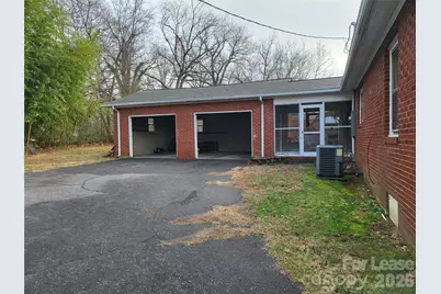 1047 E Main Street, Albemarle, NC 28001 - Photo 11