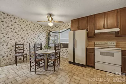 650 Old Wilkesboro Road Extension, Taylorsville, NC 28681 - Photo 7