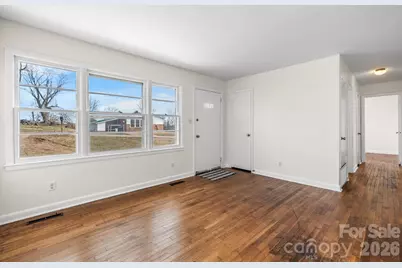 302 Ramsey Street, Morganton, NC 28655 - Photo 3