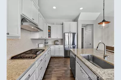 11915 Stirling Field Drive, Pineville, NC 28134 - Photo 9