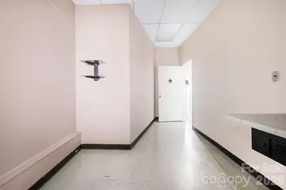 136 W Virginia Avenue, Bessemer City, NC 28016 - Photo 25