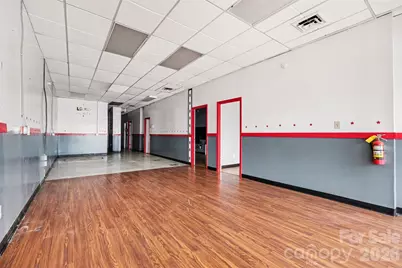 136 W Virginia Avenue, Bessemer City, NC 28016 - Photo 11