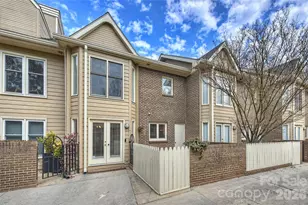 2330 Roswell Ave, Charlotte, NC 28207 - Photo 23