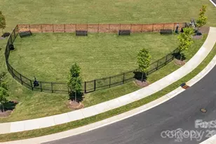 1361 37th Ave Lane NE, Hickory, NC 28601 - Photo 33