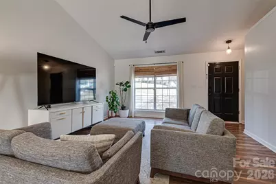 8528 Woodford Bridge Drive, Charlotte, NC 28216 - Photo 3