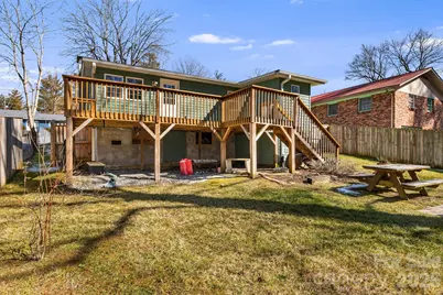 1015 Mountain View Street, Hendersonville, NC 28739 - Photo 41