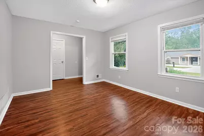 3725 Harrogate Road, Columbia, SC 29210 - Photo 9