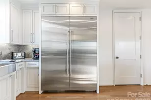 1333 Queens Rd, Charlotte, NC 28207 - Photo 9