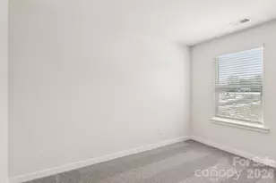 1443 Mammoth Rd, Hickory, NC 28602 - Photo 33