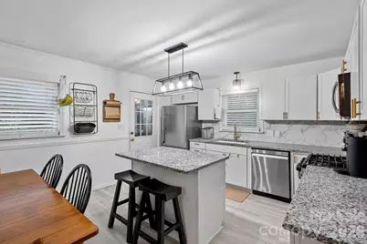 4314 Oak Forest Drive, Charlotte, NC 28215 - Photo 7